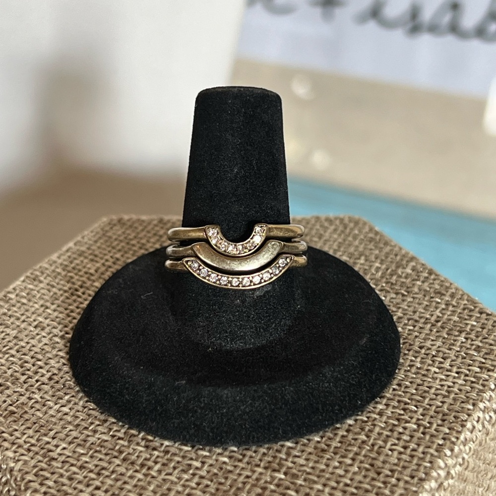 Chloe + Isabel Lunette Nesting Rings